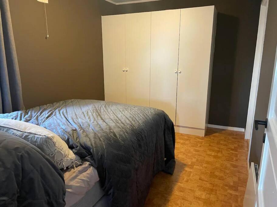 Appartement Leilighet I Rolig Gate Med Utsikt Og Gratis Parkering à Tromsø Extérieur photo